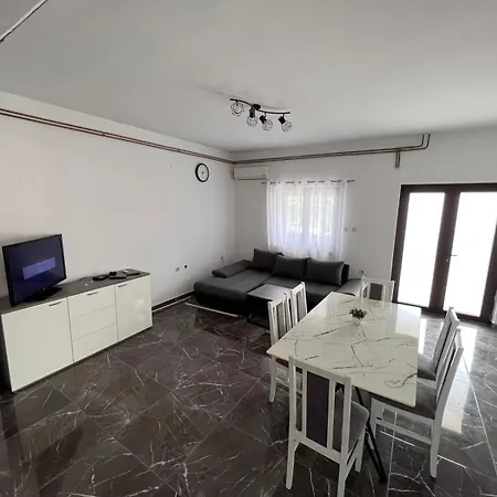 Fuer 5 Personen Ca 70 Qm In Rovinj, Istrien Istrische Riviera Apartment Rovinj